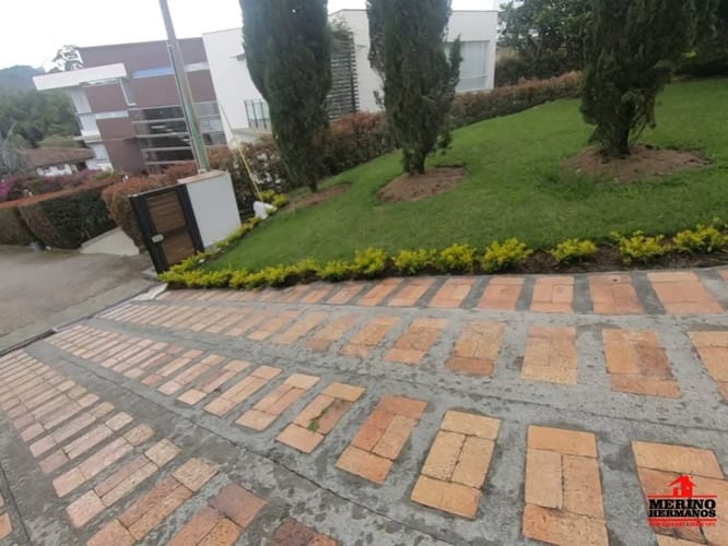 Casa de 3 alcobas en venta en El Retiro, 258 m² · foto 5 de 24