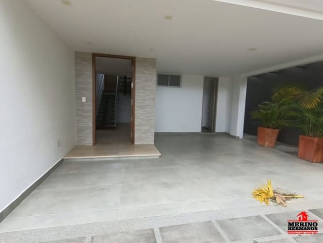 Casa de 3 alcobas en venta en El Retiro, 258 m² · foto 7 de 24