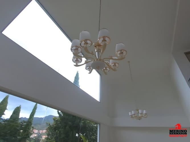 Casa de 3 alcobas en venta en El Retiro, 258 m² · foto 12 de 24
