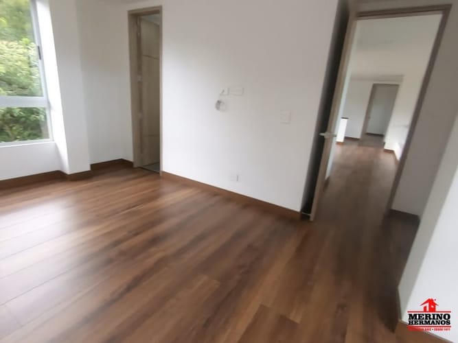 Casa de 3 alcobas en venta en El Retiro, 258 m² · foto 20 de 24