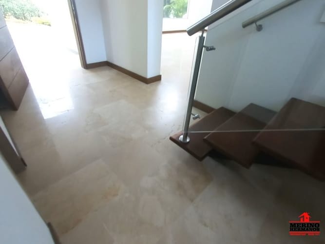 Casa de 3 alcobas en venta en El Retiro, 258 m² · foto 21 de 24
