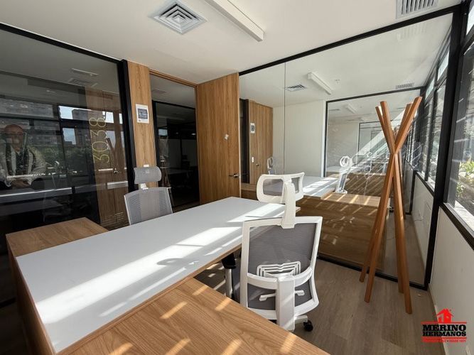 Oficina en venta en Los Colores, Medellín, 9 m² · foto 9 de 19