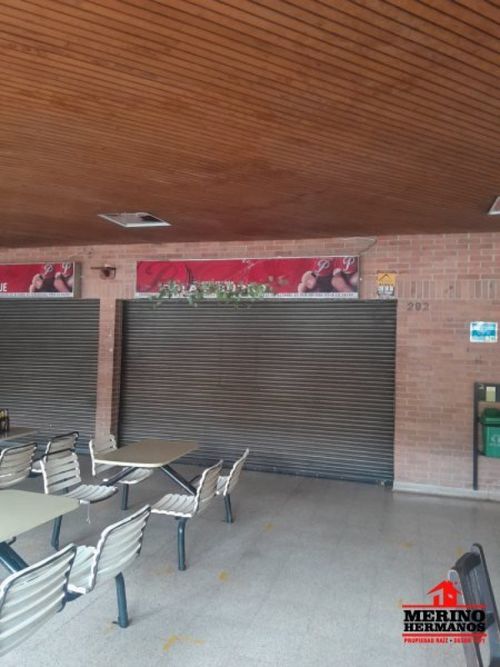 Local en arriendo en La Candelaria, Medellín, 19 m² · foto 3 de 20