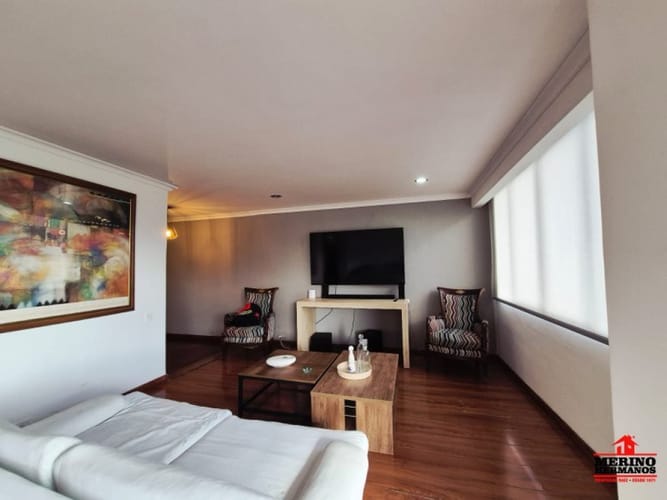 Apartamento de 4 alcobas en venta en El Poblado, Medellín, 212 m² · foto 7 de 24