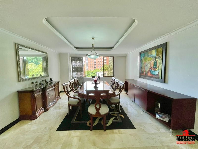 Apartamento en venta en El Poblado, Medellín · foto 6 de 24