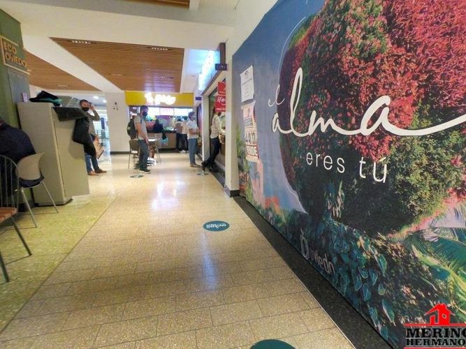 Local en venta en La Florida, Medellín, 48 m² · foto 2 de 8
