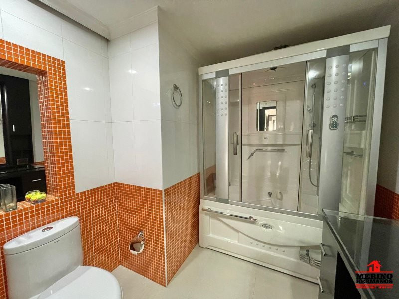 Apartamento en venta en El Poblado, Medellín · foto 21 de 24