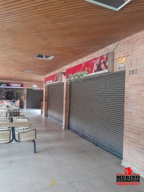 Local en venta en La Candelaria, Medellín, 19 m² · foto 17 de 20