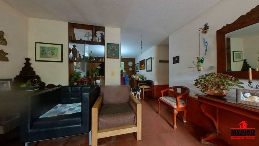 Casa de 6 alcobas en venta en Estadio, Medellín, 162 m² · foto 5 de 24
