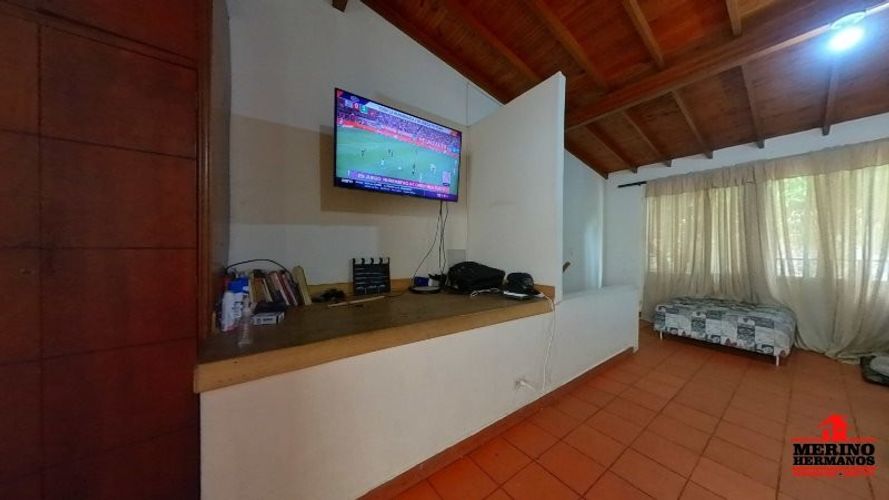 Casa de 6 alcobas en venta en Estadio, Medellín, 162 m² · foto 9 de 24