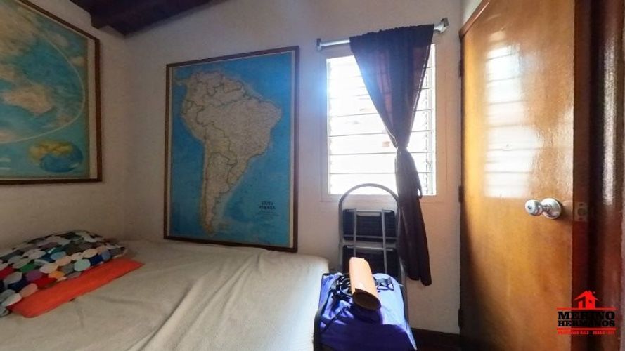 Casa de 6 alcobas en venta en Estadio, Medellín, 162 m² · foto 22 de 24