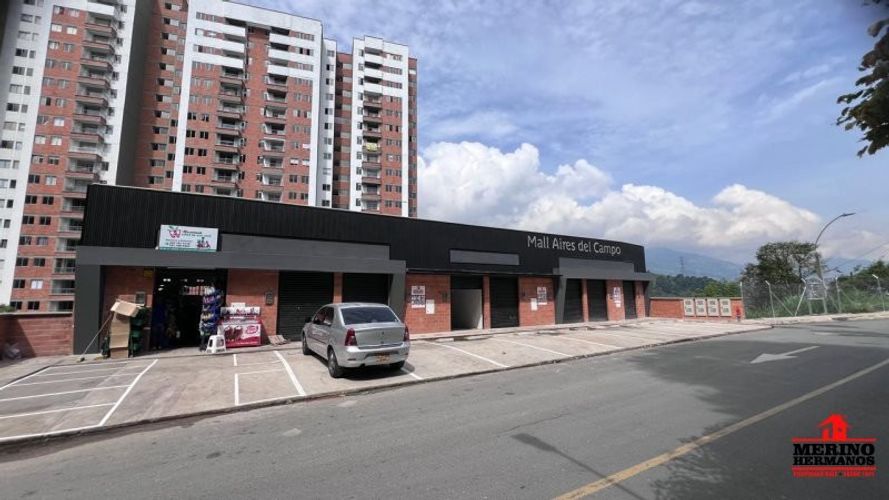 Local en arriendo en Loma De San Jose, Sabaneta, 40 m² · foto 3 de 15