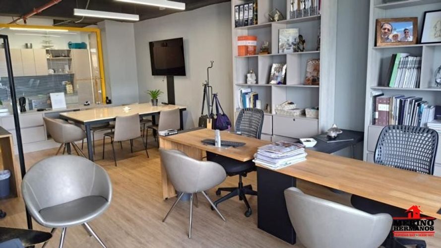 Oficina en venta en Cuarta Brigada, Medellín, 50 m² · foto 7 de 16