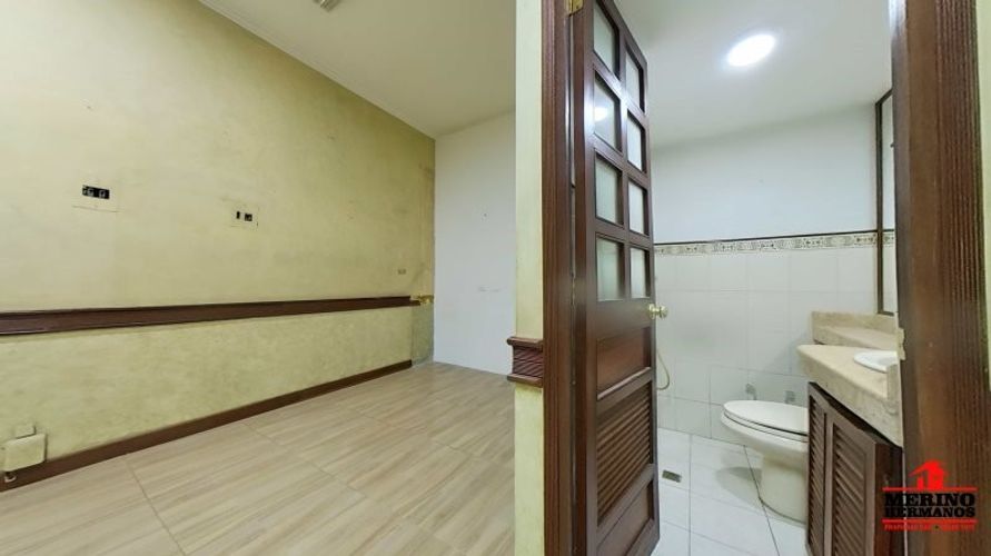Oficina en arriendo en La Aguacatala, Medellín, 50 m² · foto 9 de 15