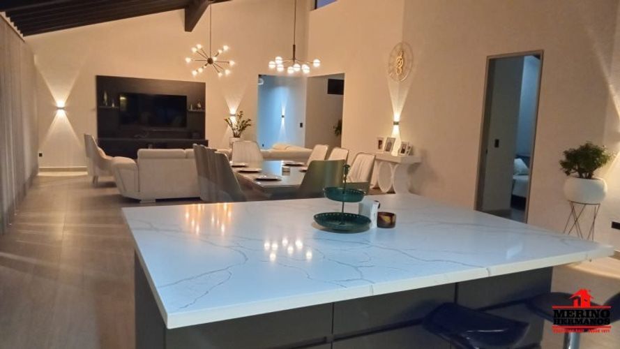 Casa de 7 alcobas en venta en Santa Ana, Rionegro, 400 m² · foto 7 de 24