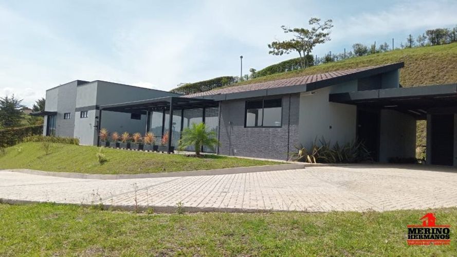 Casa de 7 alcobas en venta en Santa Ana, Rionegro, 400 m² · foto 24 de 24