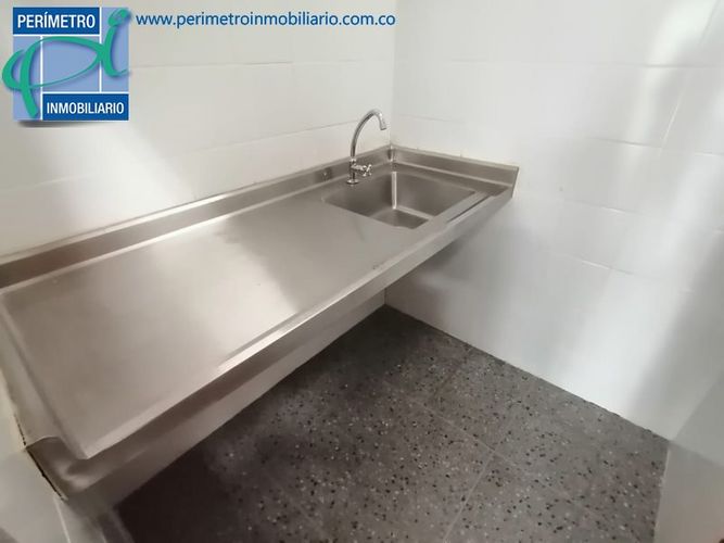 Oficina en arriendo en Guayabal, Medellín, 178 m² · foto 4 de 5