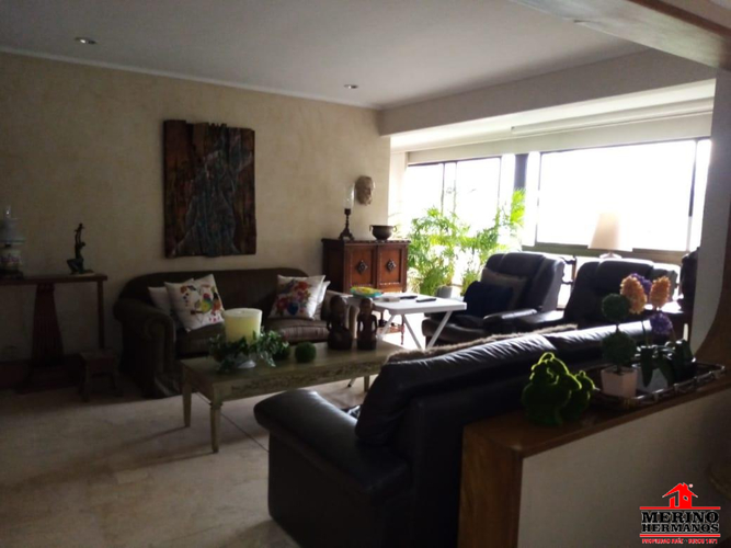 Apartamento de 4 alcobas en venta en El Poblado, Medellín, 262 m² · foto 2 de 22