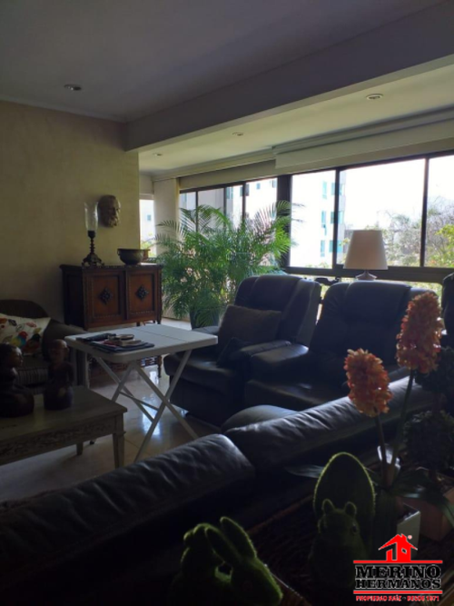 Apartamento de 4 alcobas en venta en El Poblado, Medellín, 262 m² · foto 3 de 22