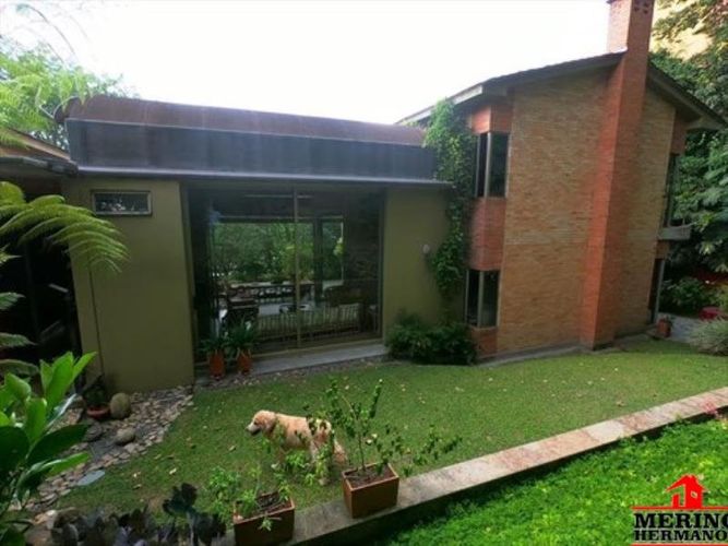 Casa de 4 alcobas en venta en Loma De Las Brujas, Envigado, 350 m² · foto 8 de 20