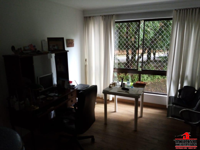 Apartamento de 4 alcobas en venta en El Poblado, Medellín, 262 m² · foto 8 de 22