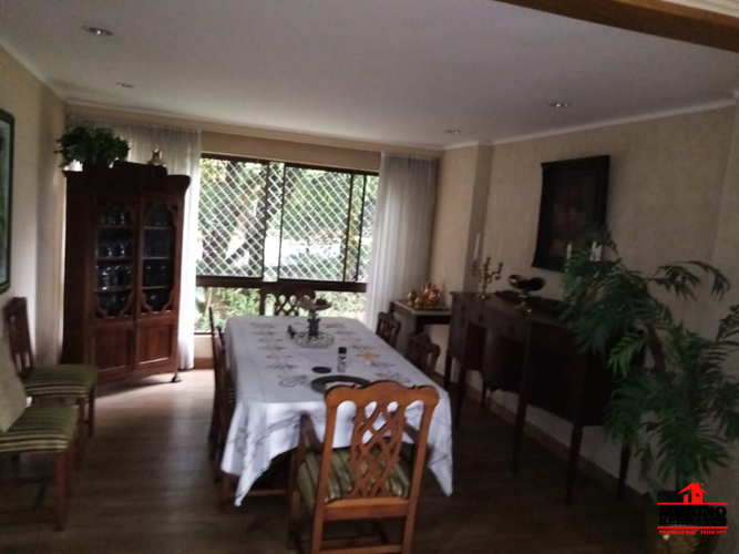 Apartamento de 4 alcobas en venta en El Poblado, Medellín, 262 m² · foto 14 de 22