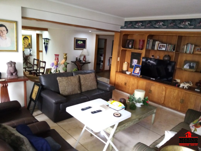 Apartamento de 4 alcobas en venta en El Poblado, Medellín, 262 m² · foto 16 de 22