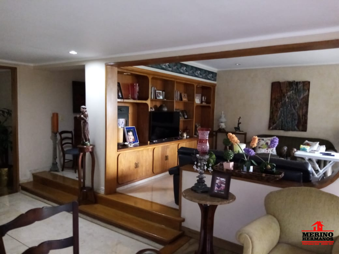 Apartamento de 4 alcobas en venta en El Poblado, Medellín, 262 m² · foto 20 de 22