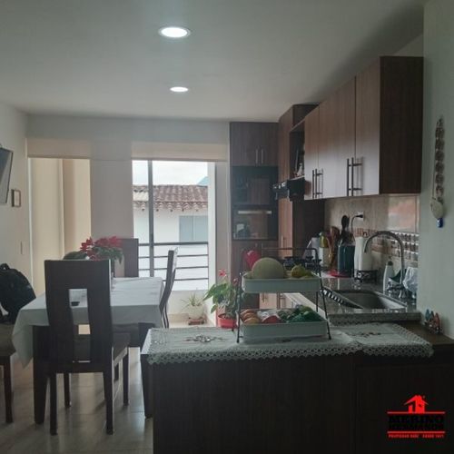Apartamento de 3 alcobas en venta en La Ceja, 60 m² · foto 2 de 24