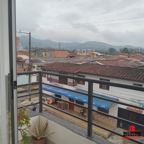 Apartamento de 3 alcobas en venta en La Ceja, 60 m² · foto 3 de 24