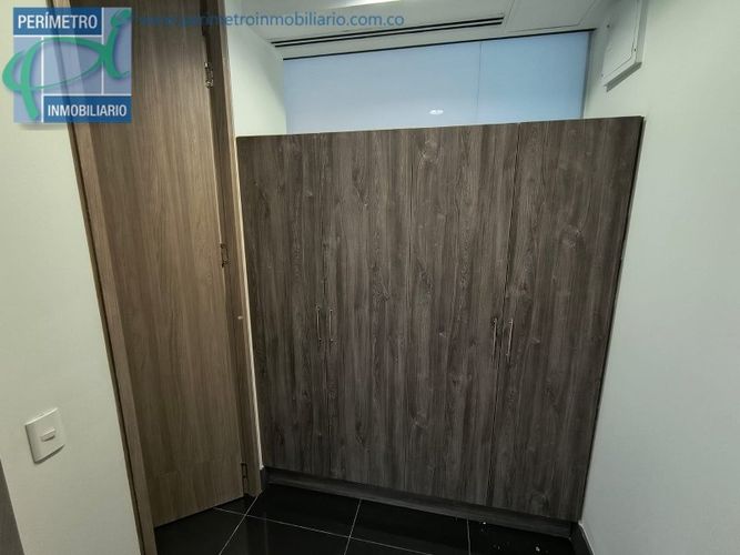 Oficina en arriendo en Milla De Oro, Medellín, 53 m² · foto 4 de 9