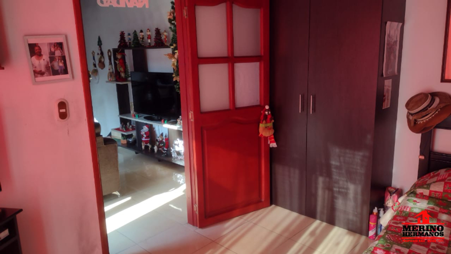 Casa de 6 alcobas en venta en Belalcazar, Medellín, 185 m² · foto 11 de 24
