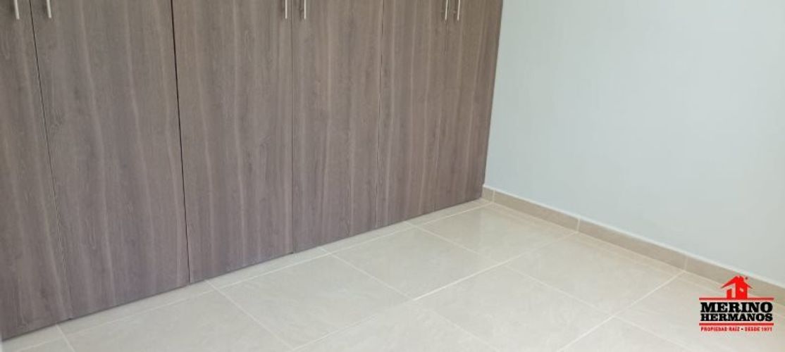 Apartamento de 2 alcobas en venta en Centro, Rionegro, 52 m² · foto 17 de 24