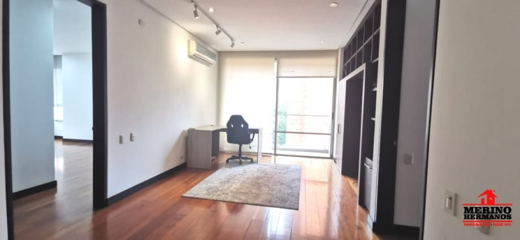 Apartamento en venta en El Poblado, Medellín · foto 7 de 24