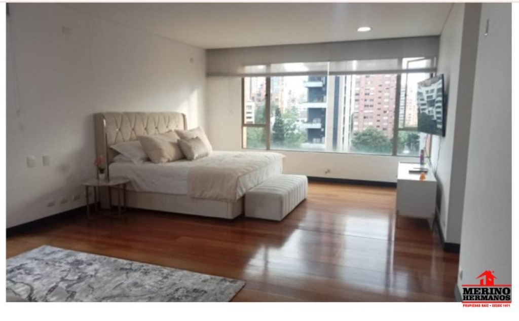 Apartamento en venta en El Poblado, Medellín · foto 12 de 24