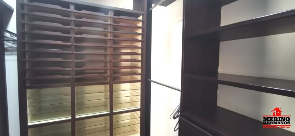 Apartamento en venta en El Poblado, Medellín · foto 13 de 24
