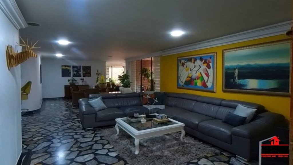Apartamento en arriendo en El Poblado, Medellín · foto 4 de 21