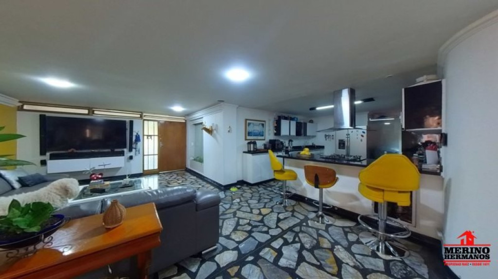 Apartamento en arriendo en El Poblado, Medellín · foto 5 de 21