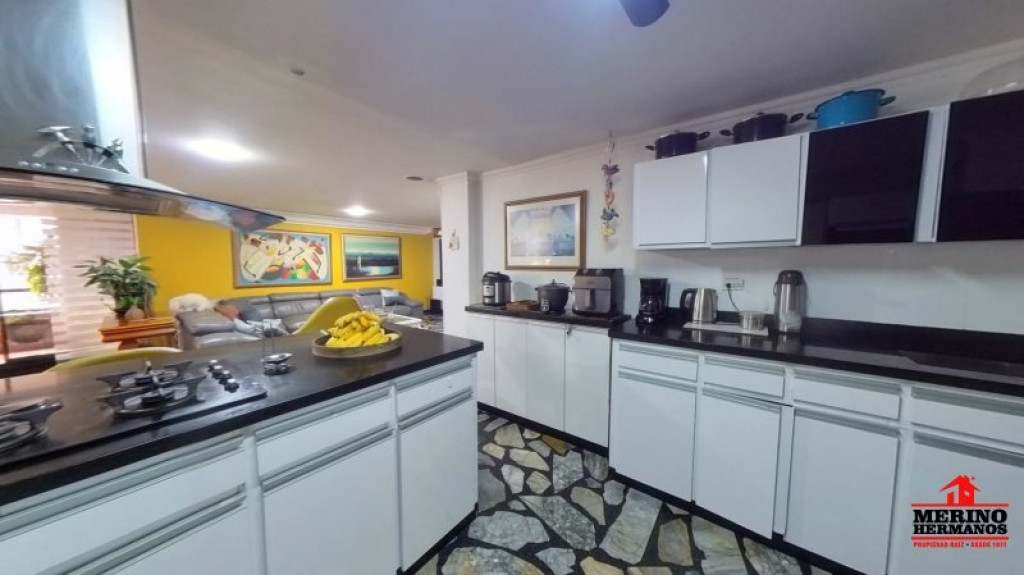 Apartamento en arriendo en El Poblado, Medellín · foto 6 de 21