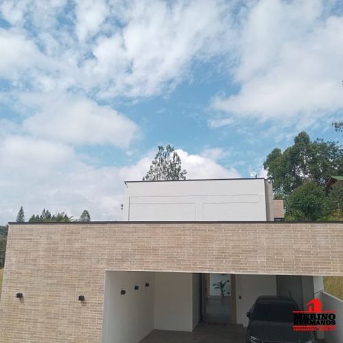 Casa de 4 alcobas en venta en Aeropuerto, Rionegro, 270 m² · foto 15 de 22
