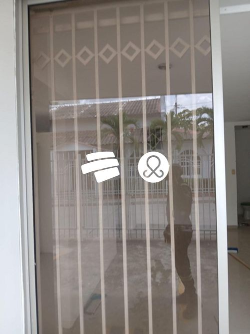 Local en venta en El Recreo, Cartagena, 41 m² · foto 3 de 7