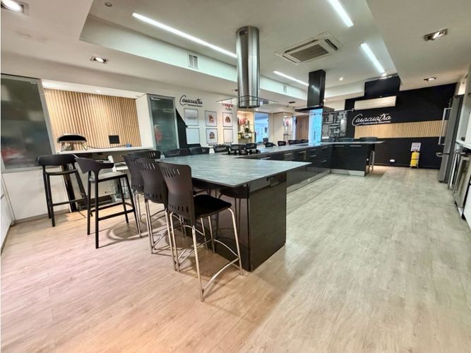 Casa de 5 alcobas en venta en Chico, Bogotá, 640 m² · foto 7 de 12