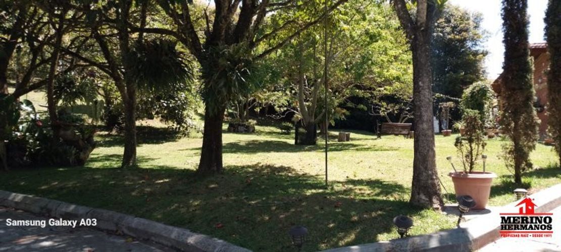 Casa de 11 alcobas en venta en Guarne, 800 m² · foto 8 de 23