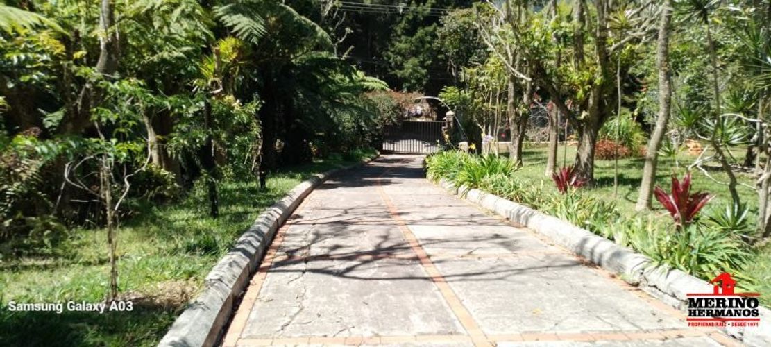 Casa de 11 alcobas en venta en Guarne, 800 m² · foto 10 de 23
