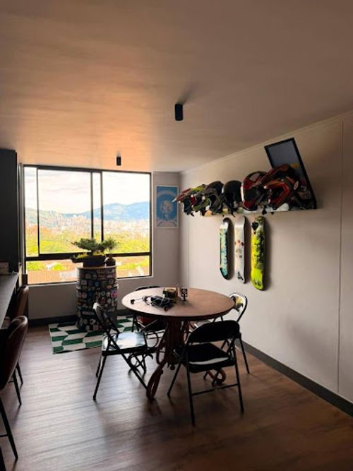 Apartamento de 3 alcobas en arriendo en Los Balsos, Medellín, 154 m² · foto 7 de 13