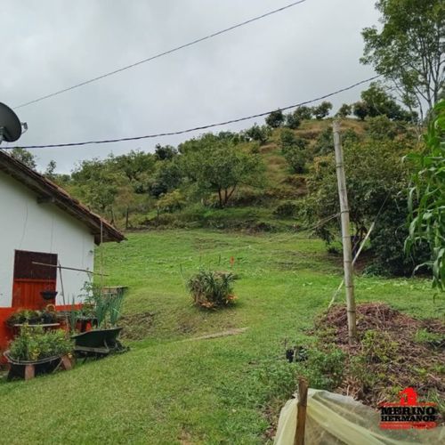 Casa de 4 alcobas en venta en Monta�Ez, Guarne, 280 m² · foto 8 de 24