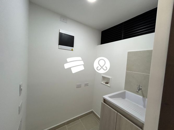 Apartamento de 2 alcobas en venta en El Carmen, El Retiro, 83 m² · foto 9 de 12