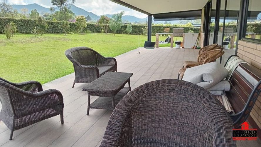 Casa de 5 alcobas en venta en La Esperanza, El Carmen de Viboral, 487 m² · foto 9 de 24