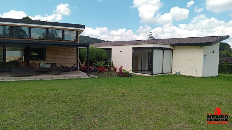 Casa de 5 alcobas en venta en La Esperanza, El Carmen de Viboral, 487 m² · foto 12 de 24