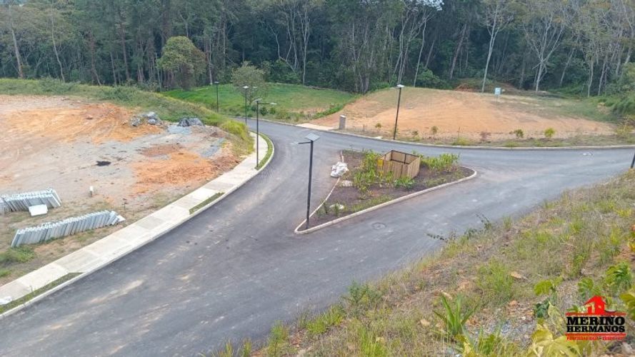 Lote en venta en Centro, Rionegro, 6637 m² · foto 3 de 9
